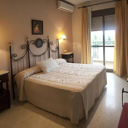 Guest house San Luis 2*
